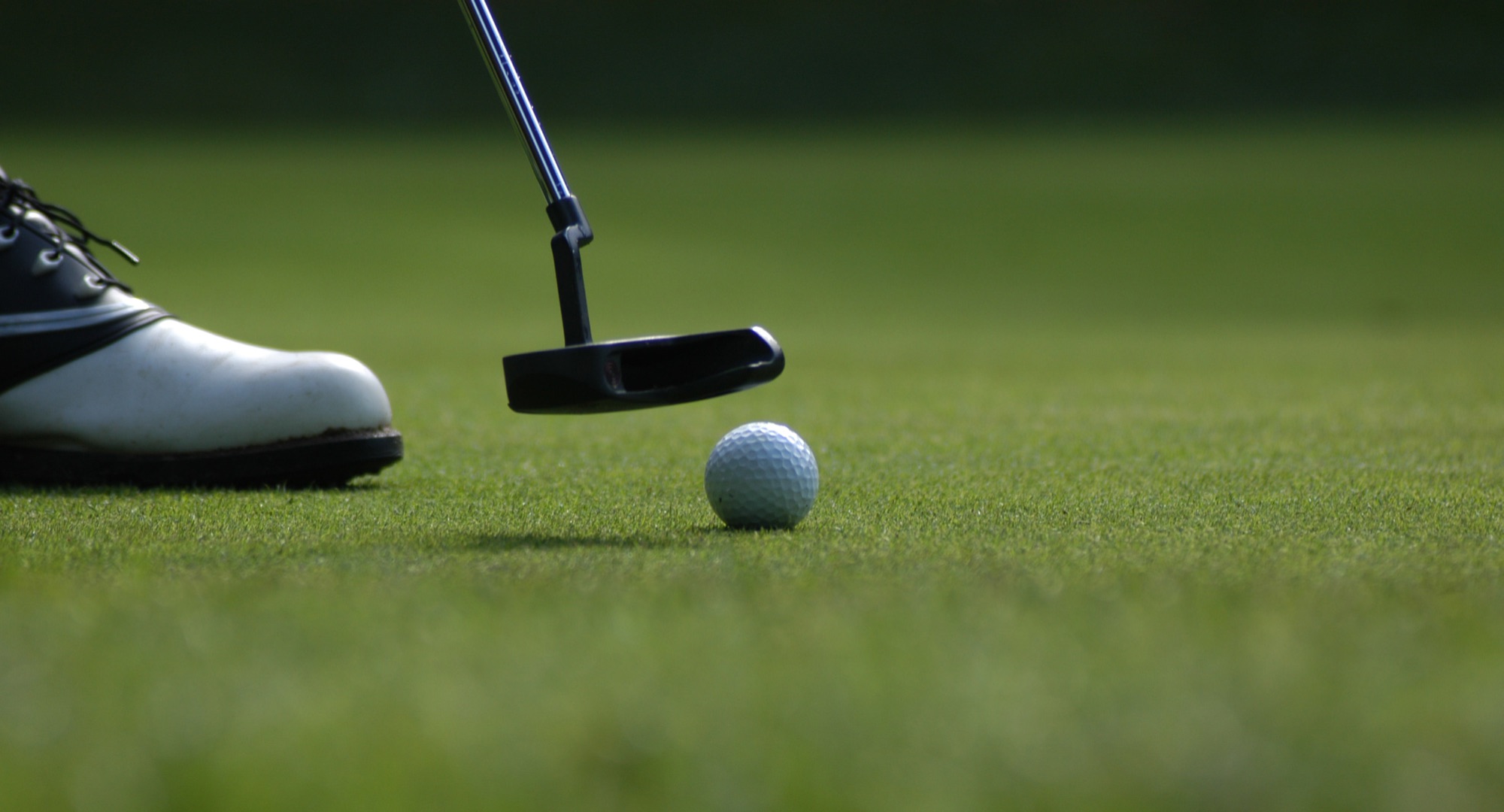 Coaching session in a K Golf bay